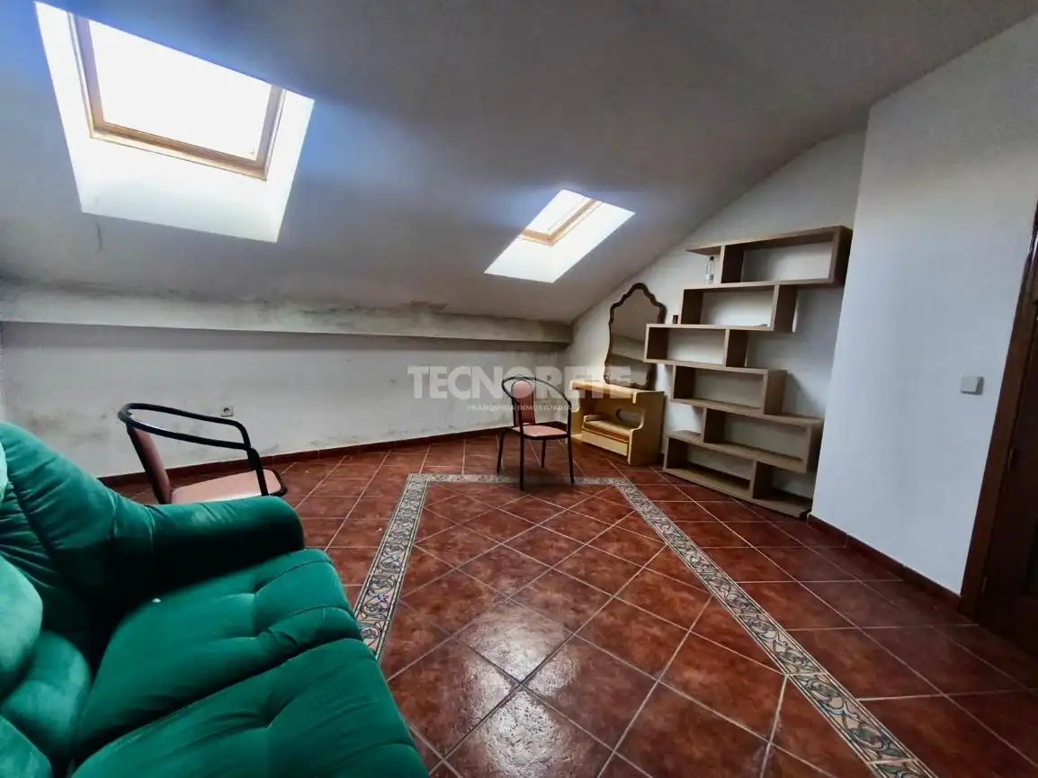 Edificio en venta en Villaluenga de la Sagra