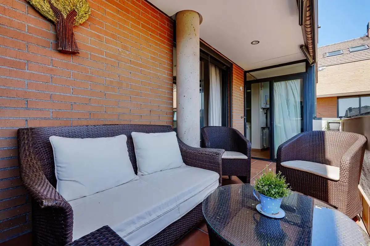 Terraza de Ático en venta en Pozuelo de Alarcón con Aire acondicionado, Calefacción y Jardín privado