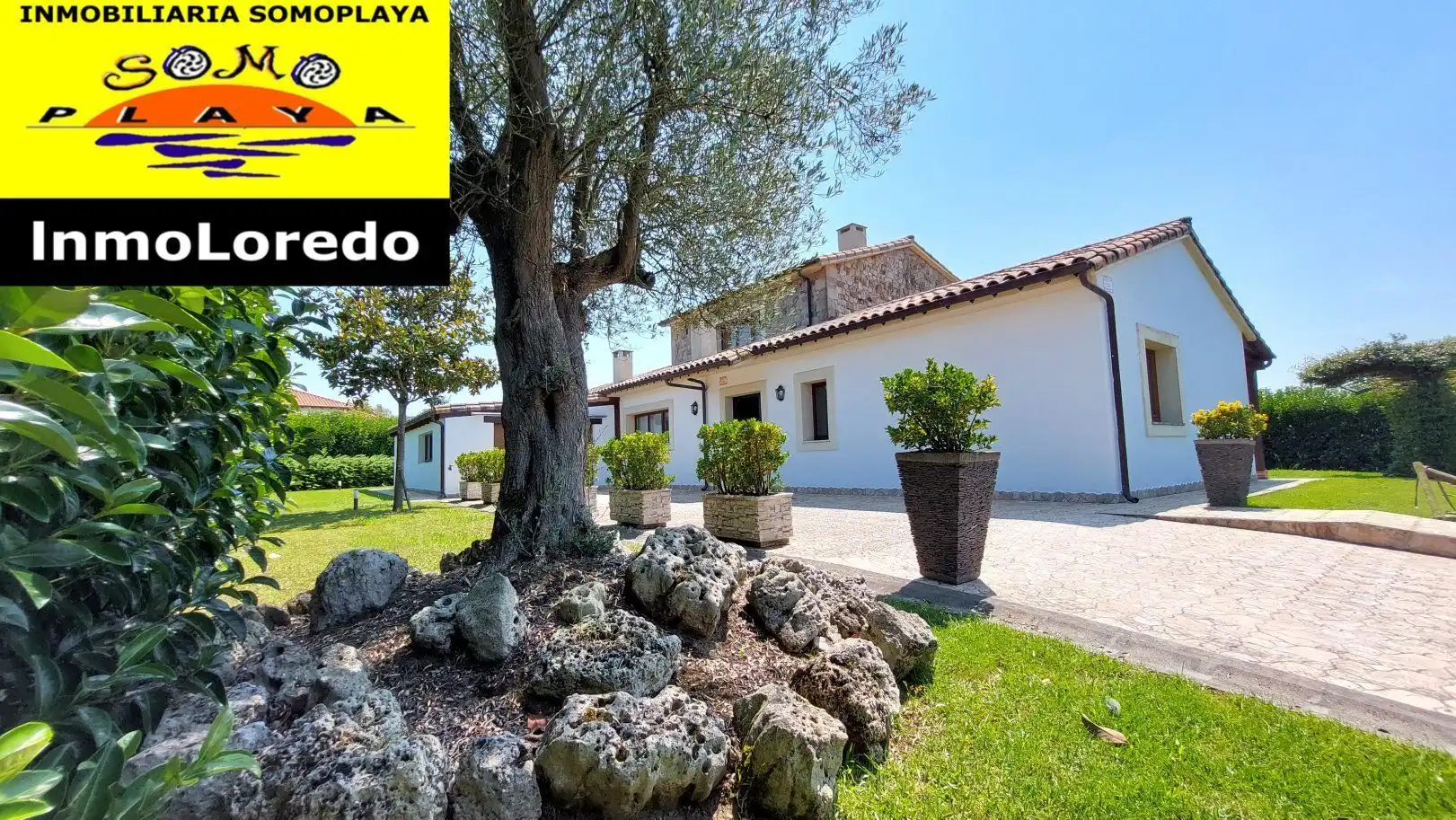 Vista exterior de Casa o xalet en venda en Ribamontán al Mar amb Calefacció, Jardí privat i Terrassa