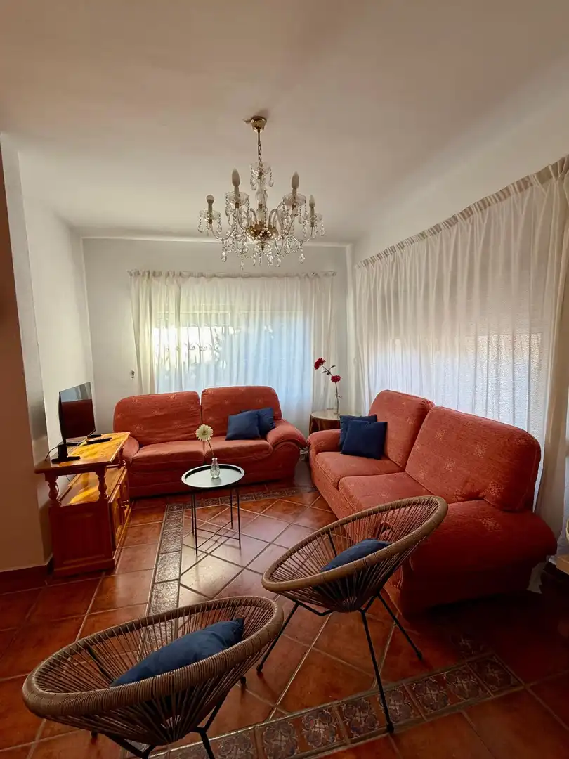 Sala de estar de Casa o chalet de alquiler en Rincón de la Victoria con Terraza, Trastero y Amueblado