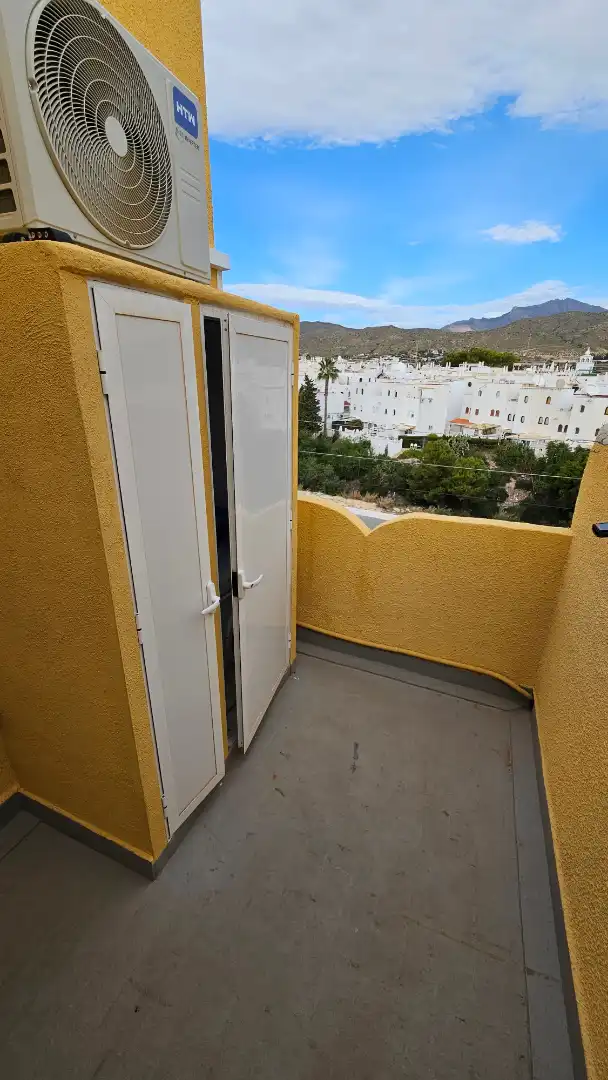Terraza de Casa adosada en venta en El Campello con Aire acondicionado, Calefacción y Jardín privado