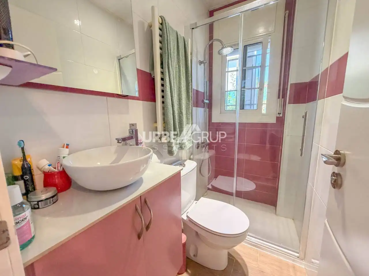 Bathroom of Detached homes for sale in Abrera  with Air Conditioner, Heating and Private garden