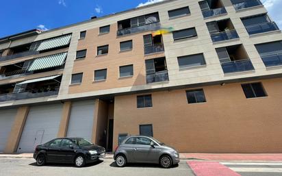 Exterior view of Flat for sale in Albelda de Iregua  with Heating, Parquet flooring and Storage room