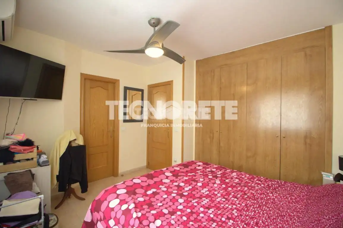 Casa adosada en venta en Calle Zurbarán, Las Ventas de Retamosa