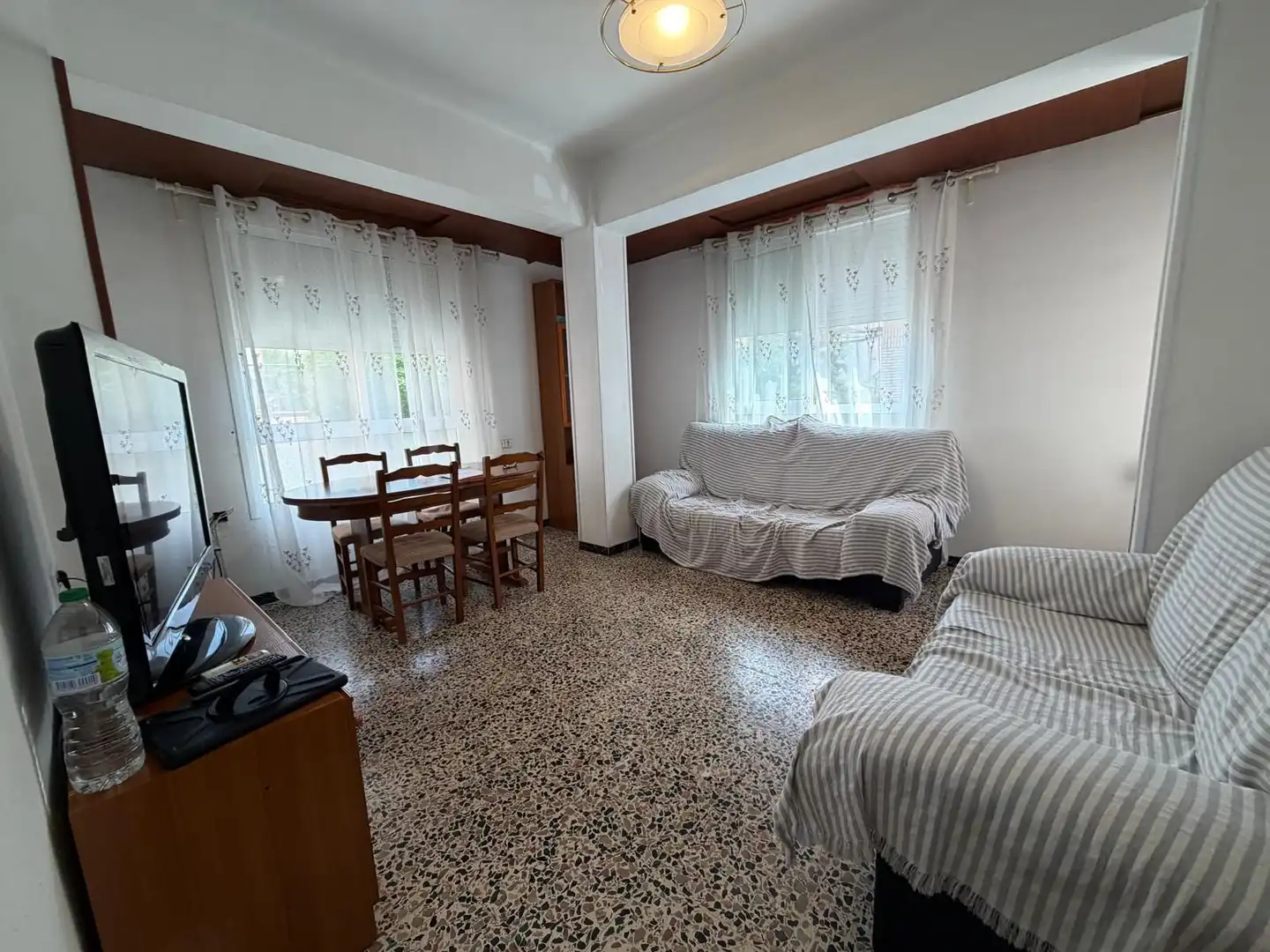 Sala de estar de Piso en venta en Águilas con Aire acondicionado, Terraza y Amueblado