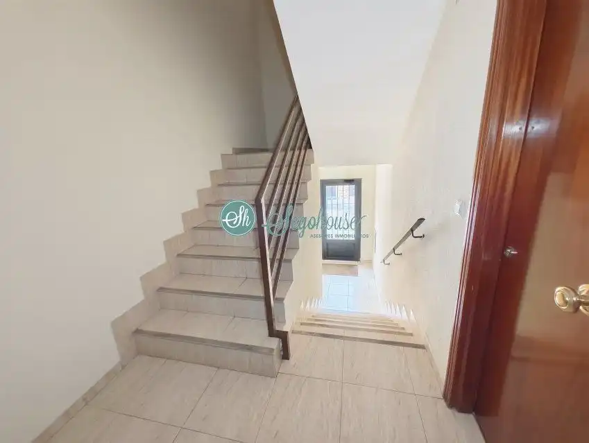 Piso en venta en Segovia con Calefacción y Terraza