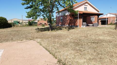 Foto 2 de Casa o chalet en venta en Carretera de Valderas, Fuentes de Carbajal, León