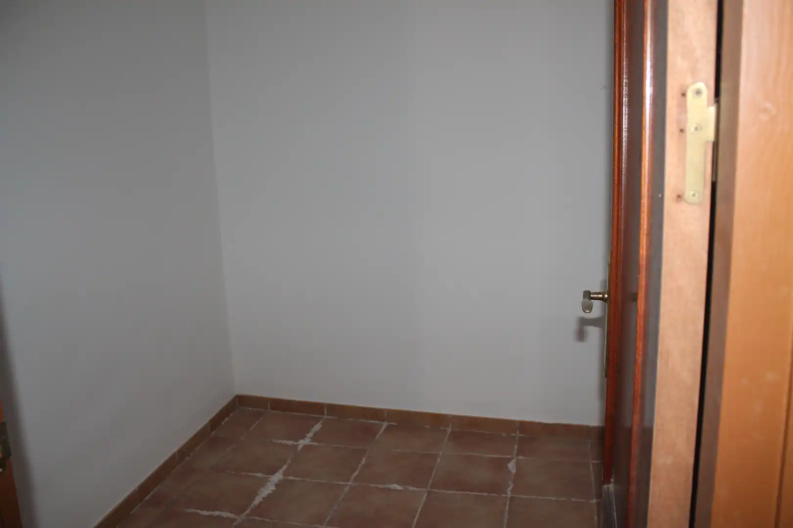 Casa adosada en venda en Salomó amb Balcó i Alarma