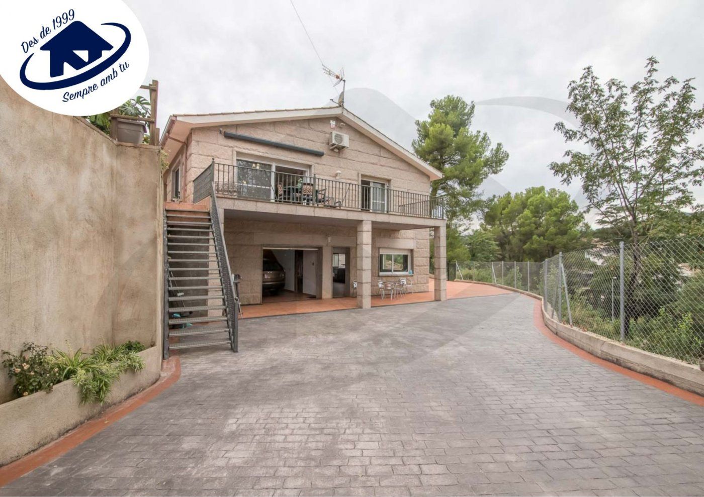 Exterior view of Country house for sale in Castellar del Vallès  with Air Conditioner, Heating and Terrace