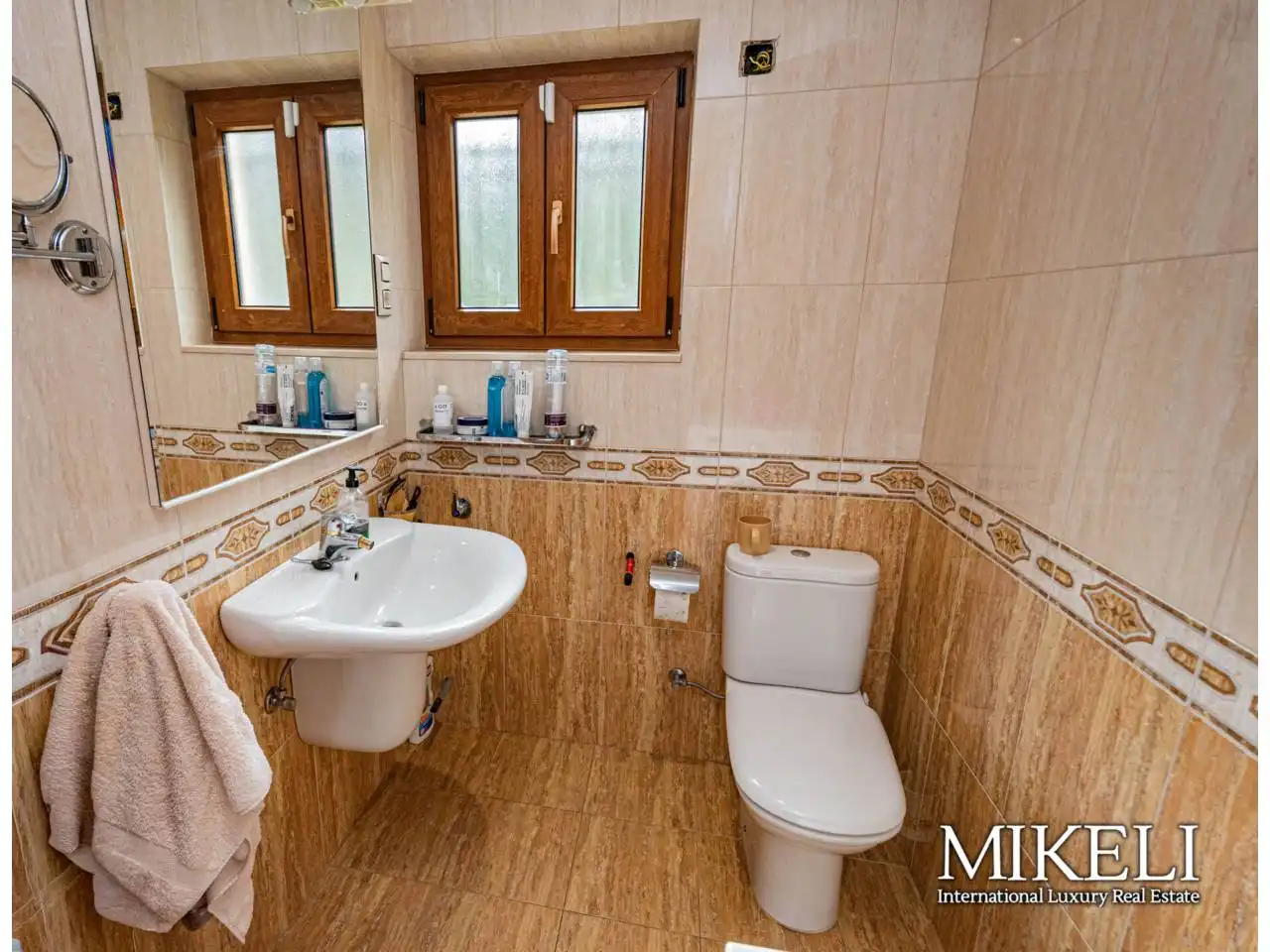 Bathroom of Houses for sale in Llanes  with Heating, Private garden and Terrace