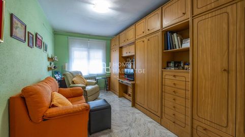 Foto 5 de Piso en venta en Calle Enric Granados, Centre - Eixample – Can Llobet, Barberà del Vallès