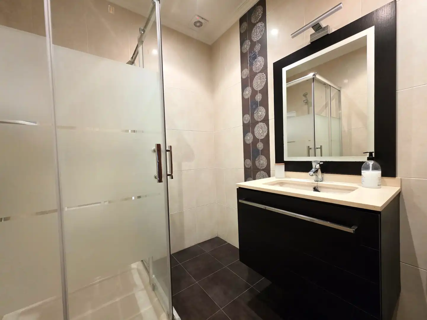 Bathroom of Houses for sale in Nava  with Heating, Private garden and Terrace