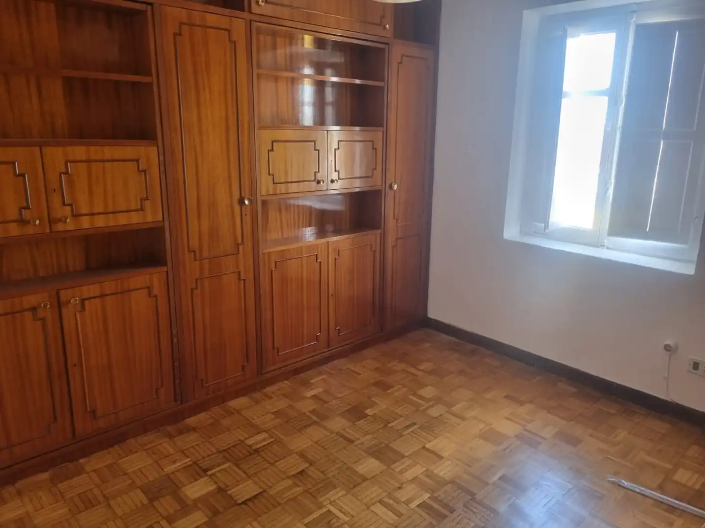 Piso con ascensor en venta en Avenida Cantabria 13, imagen 2