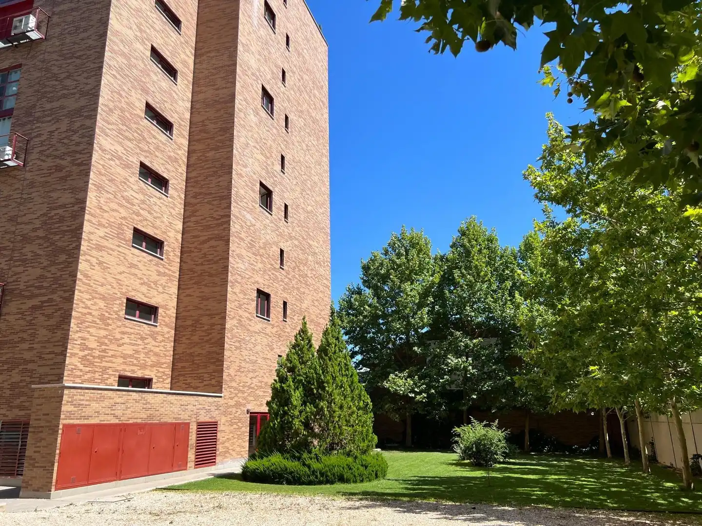 Vista exterior de Apartamento en venta en Madrid con Aire acondicionado, Calefacción y Amueblado