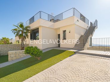 House with pool for sale in Balcón de Ponoig - Polop Paradis - Polop Hills
