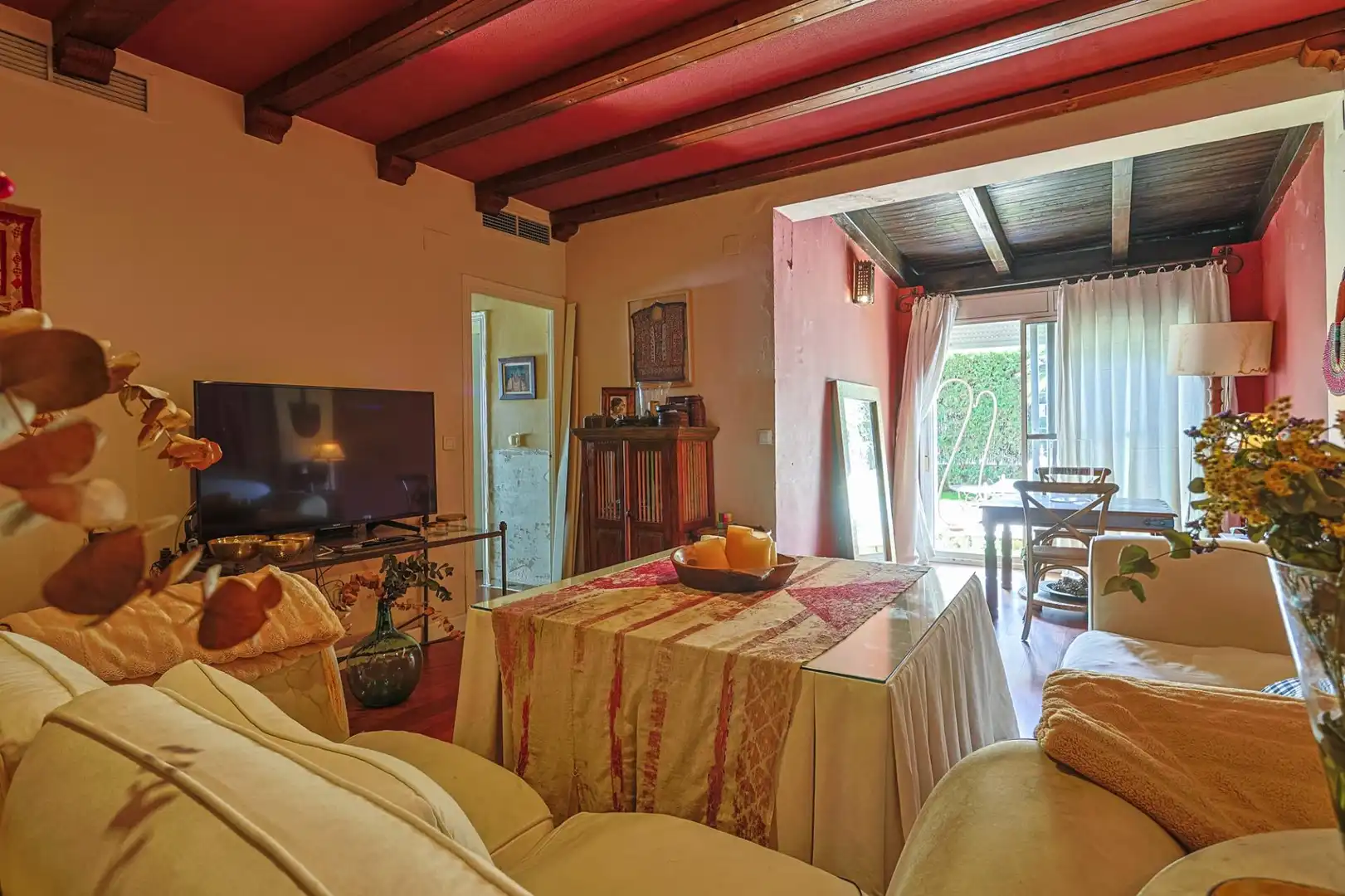 Sala de estar de Piso en venta en Tomares con Aire acondicionado, Jardín privado y Piscina comunitaria