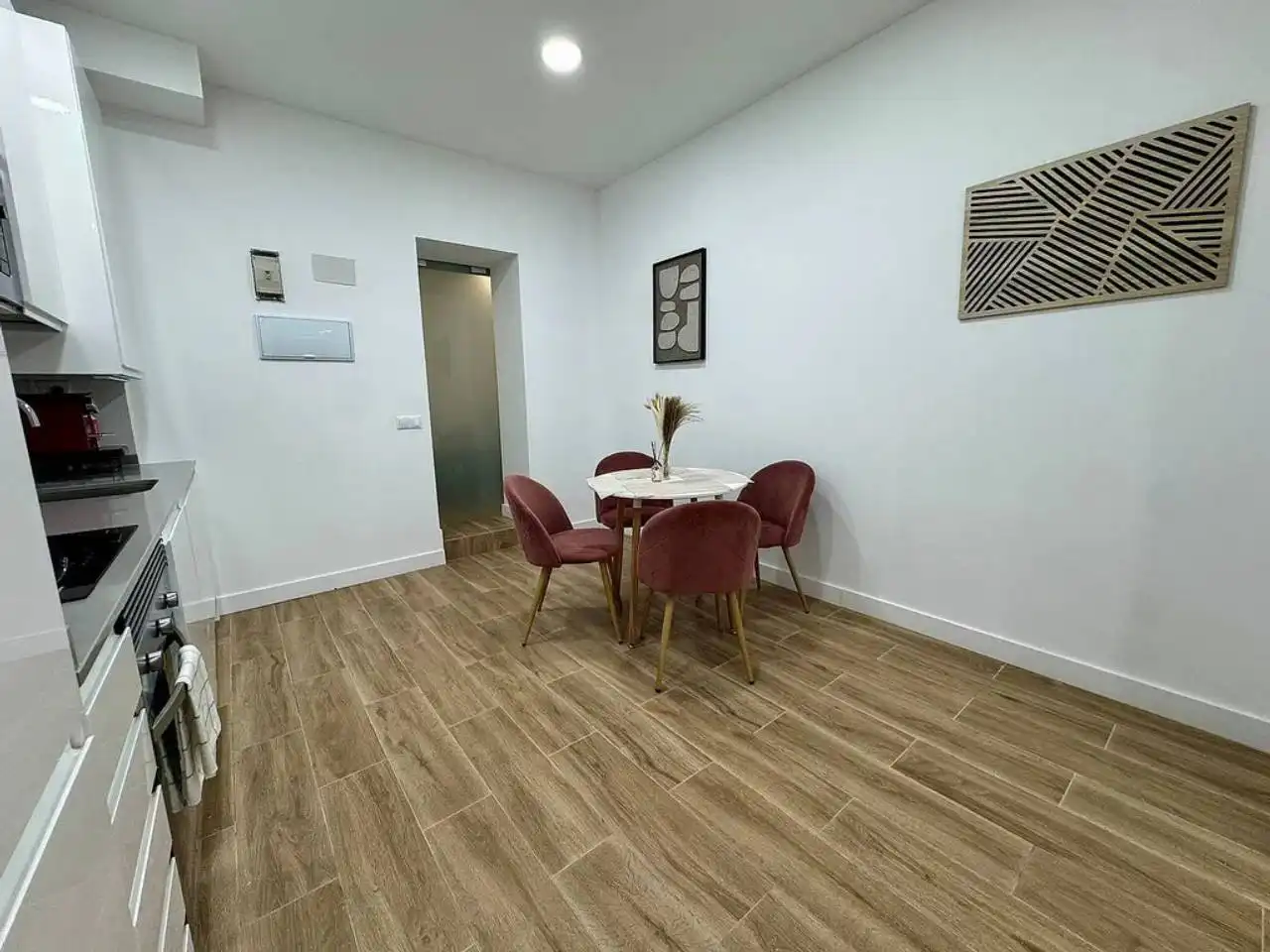 Menjador de Estudi en venda en Sant Feliu de Llobregat amb Aire condicionat, Calefacció i Parquet