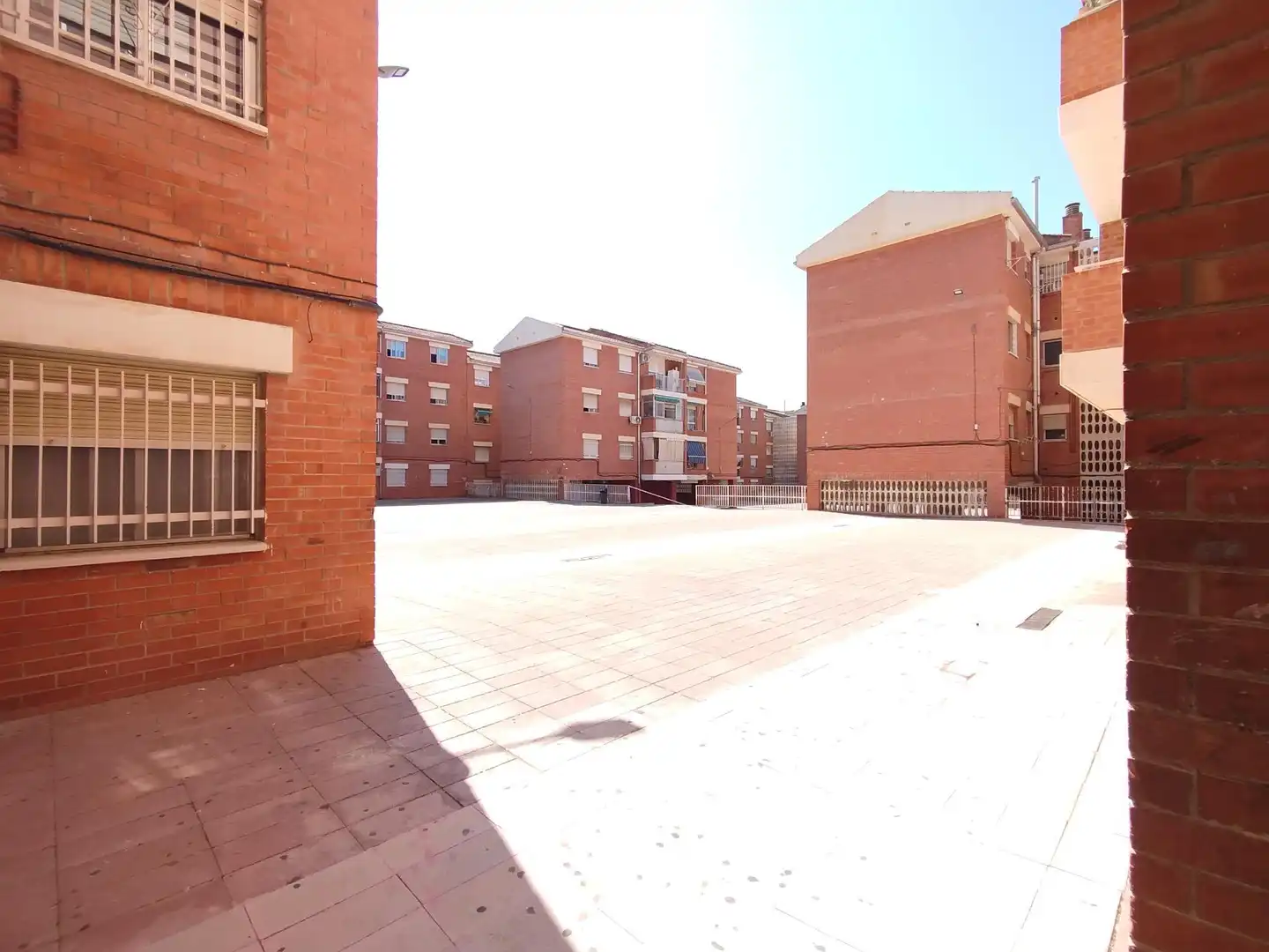 Vista exterior de Piso en venta en Elda