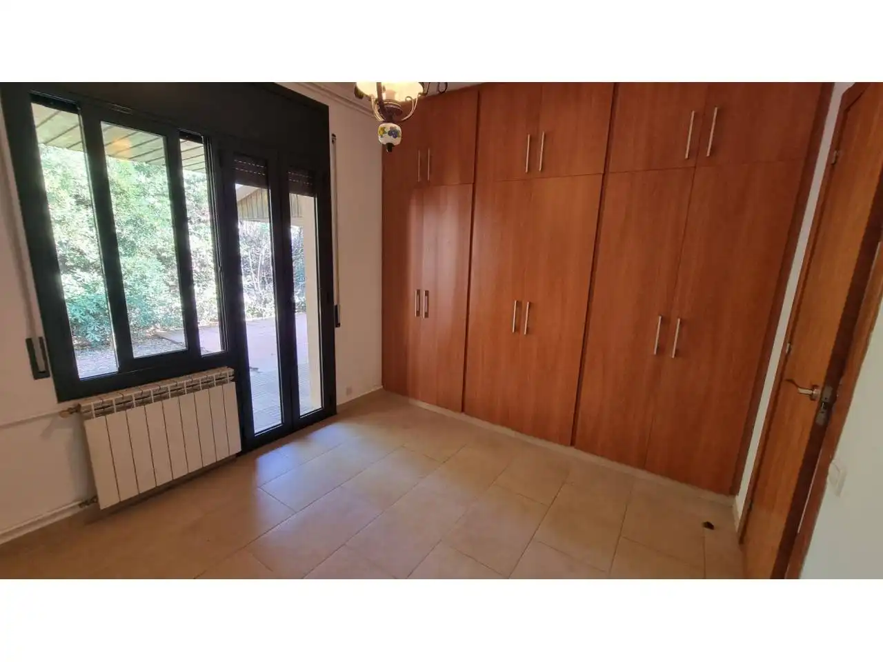 Houses for sale in Calle Lleida, Vallromanes