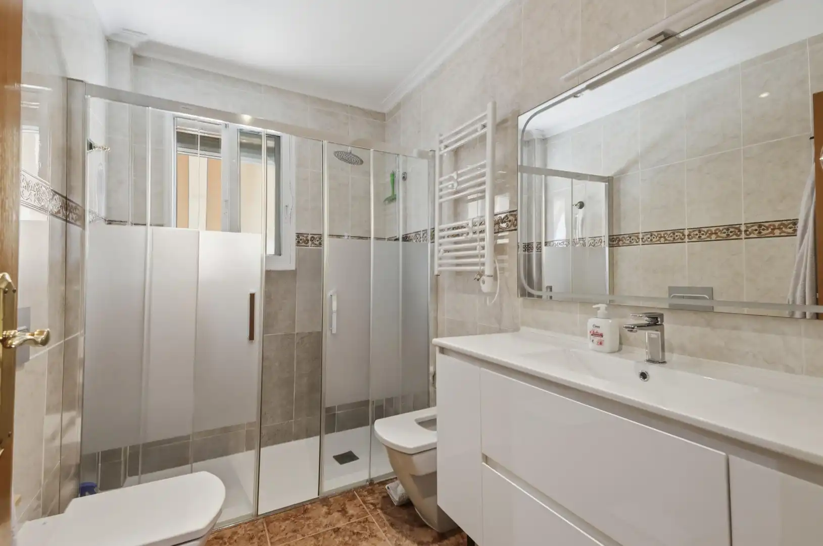 Baño de Casa o chalet en venta en Torrent con Aire acondicionado, Calefacción y Jardín privado