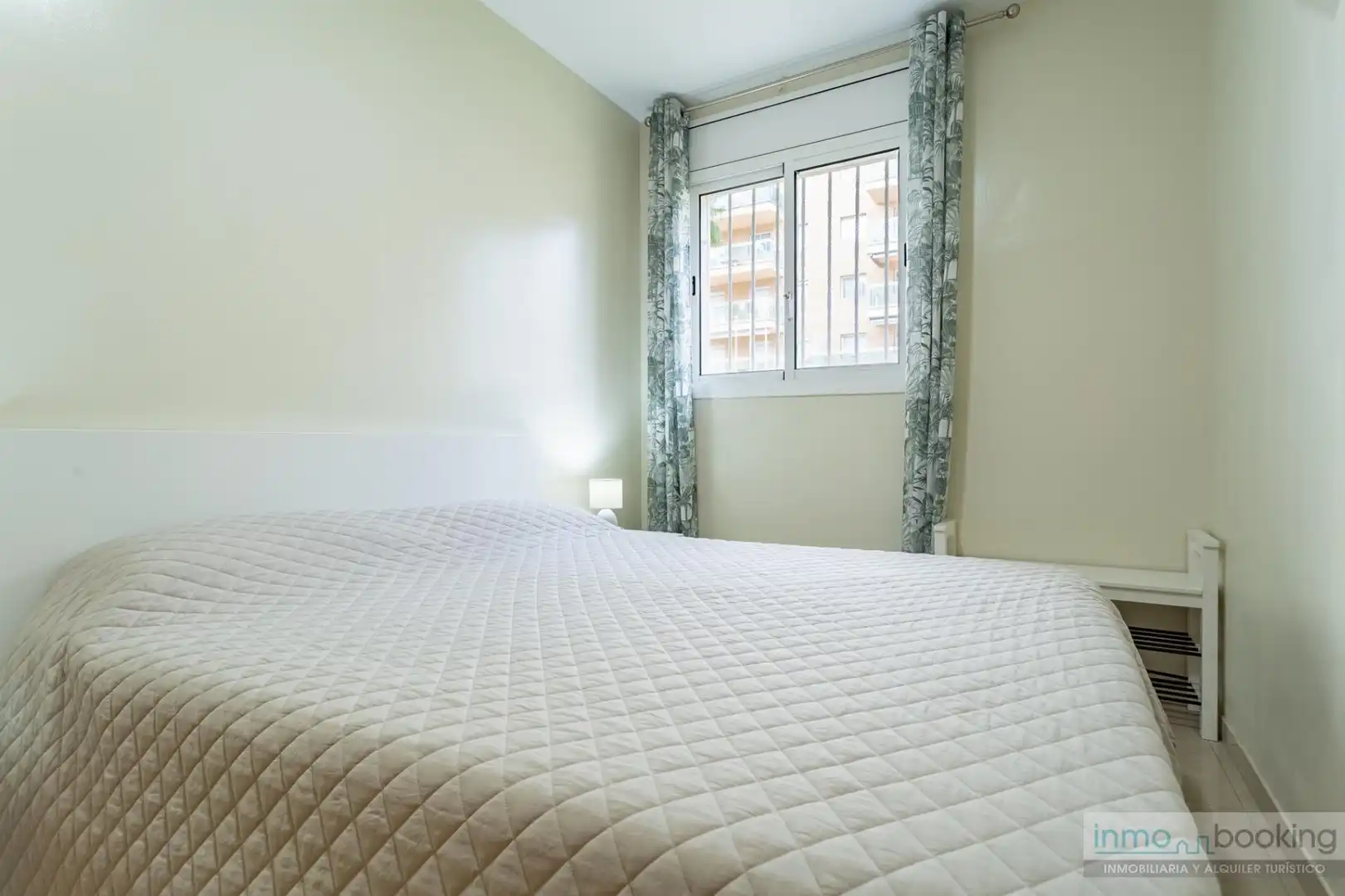 Schlafzimmer von Wohnungen zum Verkauf in Salou mit Klimaanlage, Heizung und Terrasse