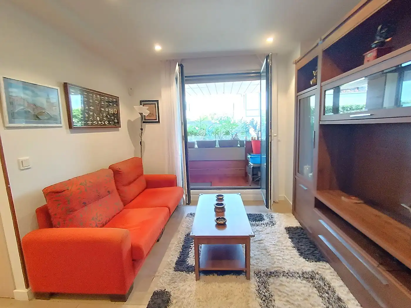 Sala de estar de Planta baja en venta en Sopela con Calefacción, Terraza y Amueblado