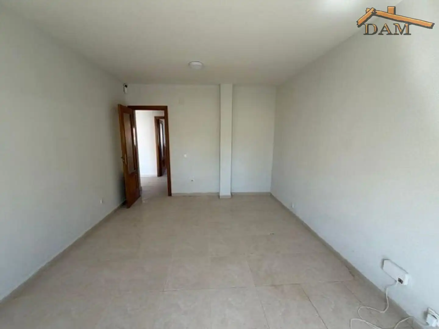 Habitación de Casa adosada en venta en Carmena