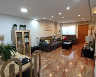 Sala d'estar de Apartament en venda en Elche / Elx amb Terrassa