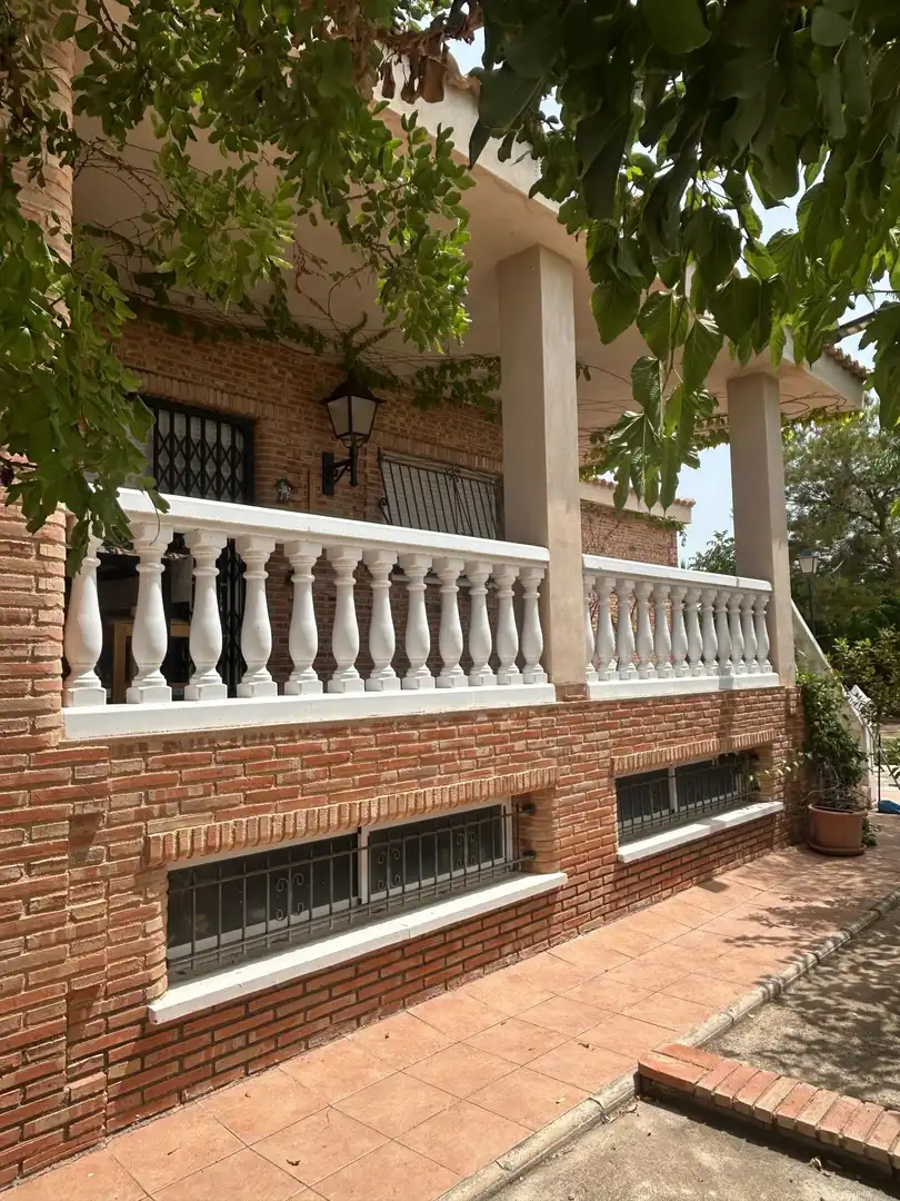 Terrassa de Casa o xalet en venda en San Vicente del Raspeig / Sant Vicent del Raspeig amb Aire condicionat, Calefacció i Jardí privat