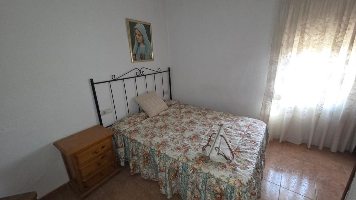 Bedroom of House or chalet for sale in Santa Cruz de la Zarza  with Heating, Terrace and Furnished
