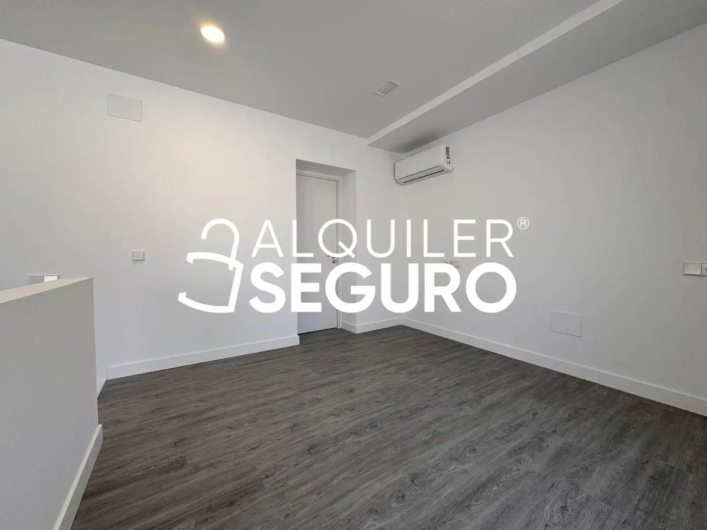 Estudio de alquiler en Juan Zofio, Almendrales