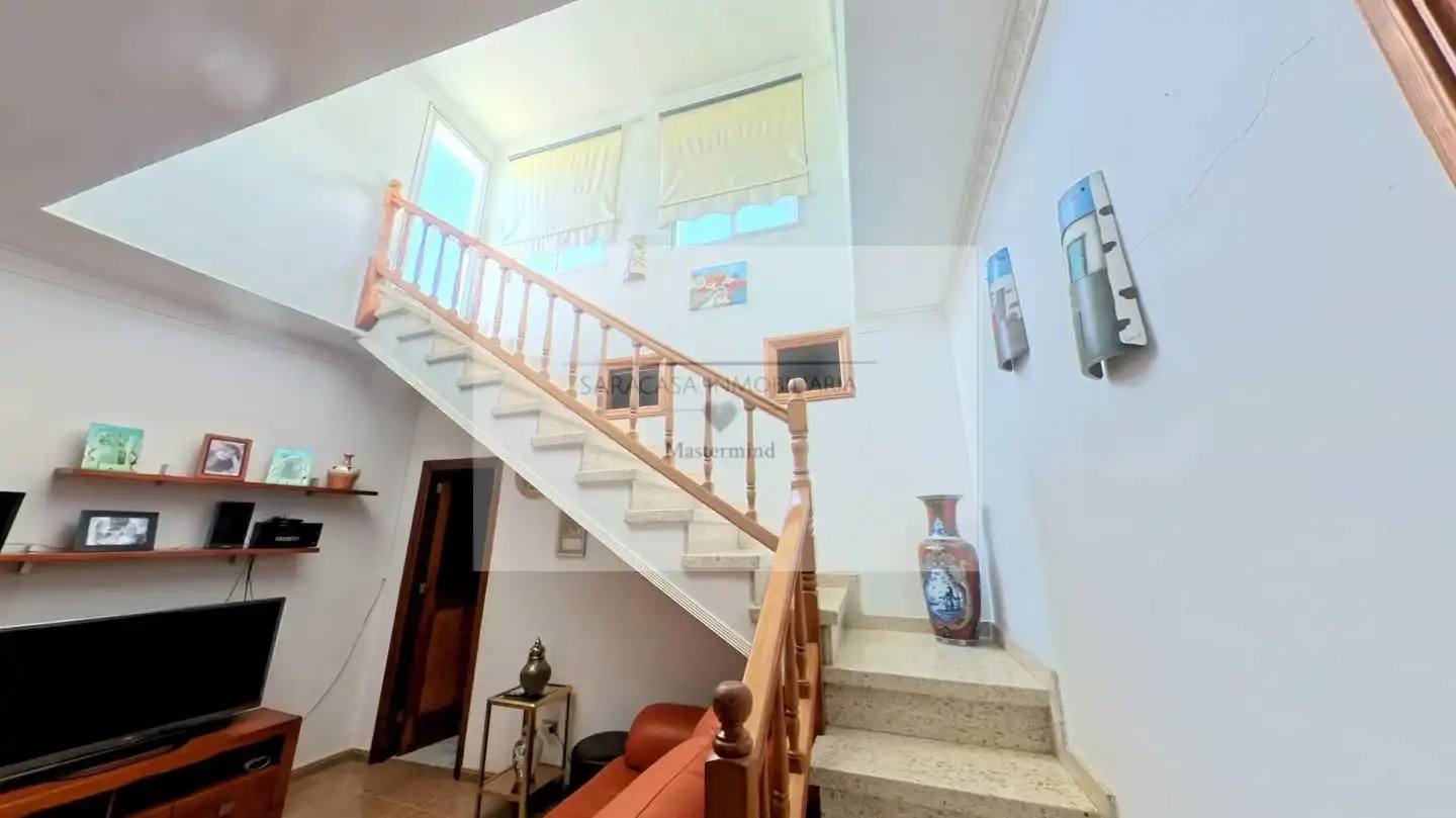 Haus oder Chalet zum Verkauf in Las Palmas de Gran Canaria mit Privatgarten und Terrasse