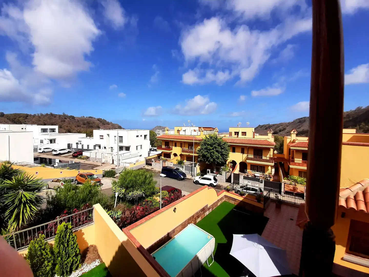 Vista exterior de Casa o chalet en venta en Arucas con Calefacción, Jardín privado y Terraza