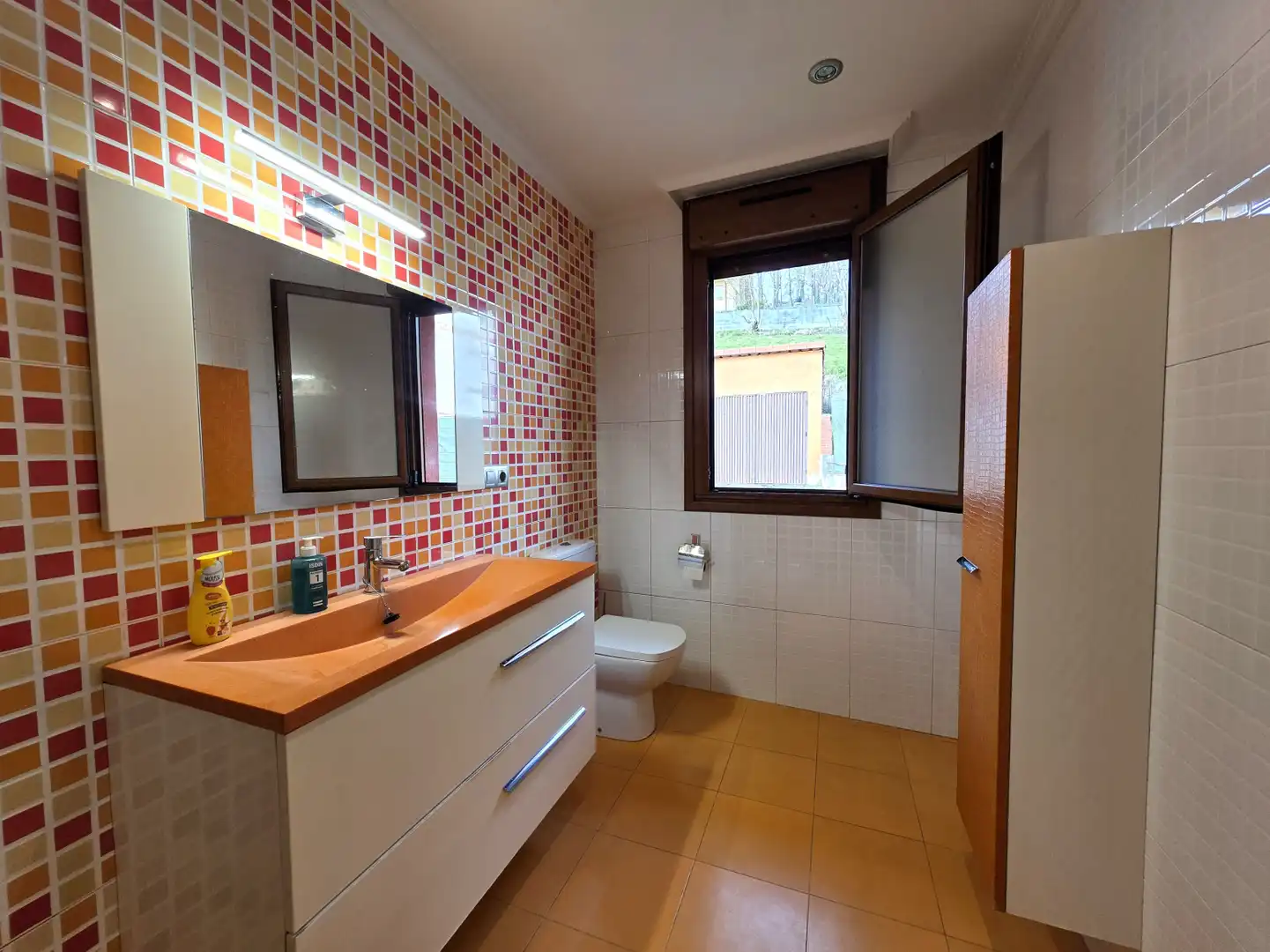 Bathroom of Houses for sale in Nava  with Heating, Private garden and Terrace