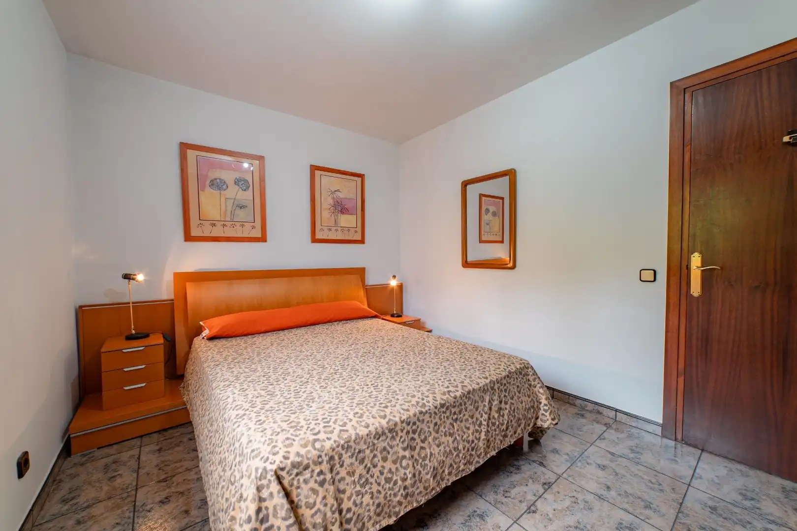 Dormitori de Casa o xalet en venda en Santa Susanna amb Jardí privat, Terrassa i Moblat
