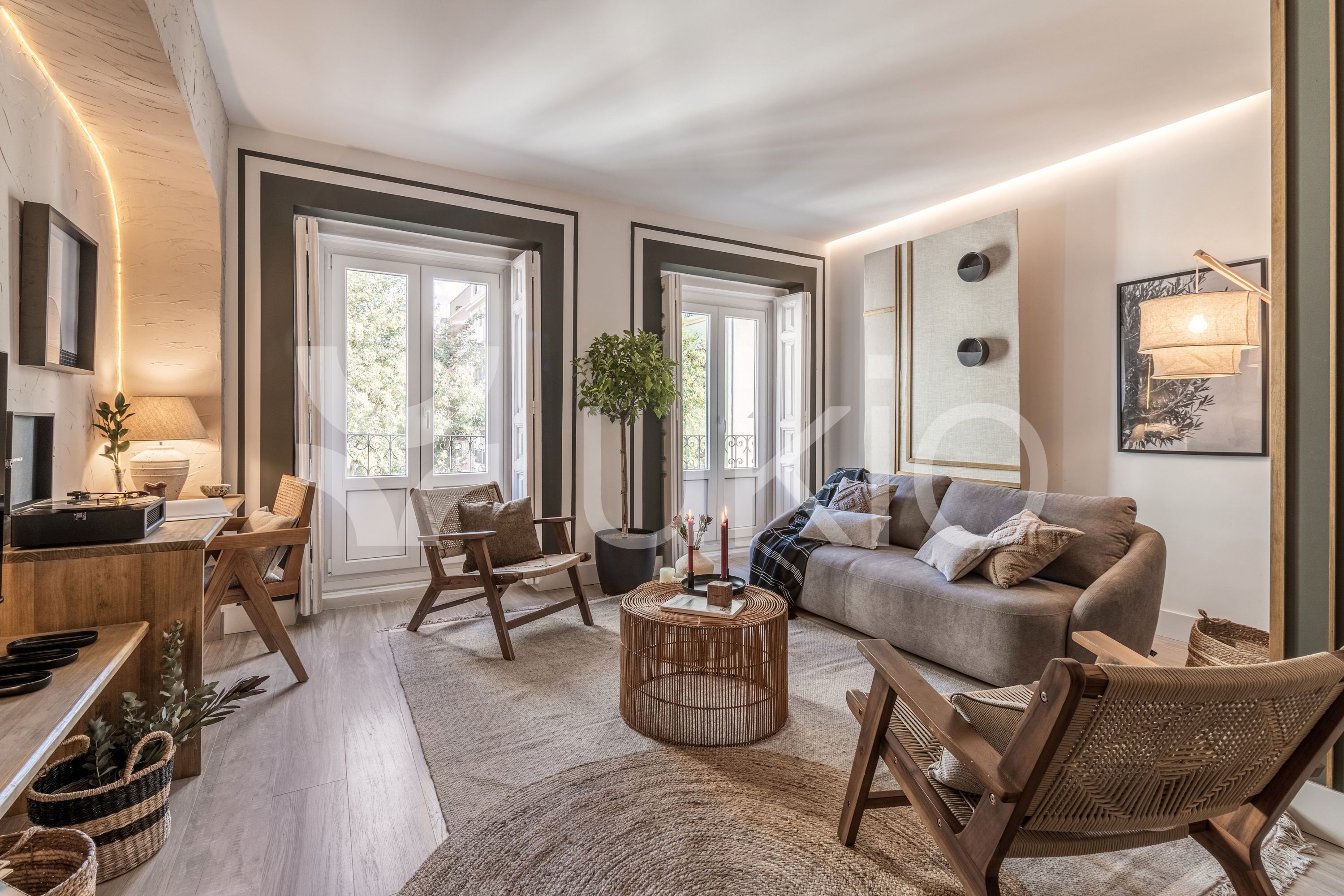 Living room of Apartment to rent in  Madrid Capital  with Air Conditioner, Heating and Oven