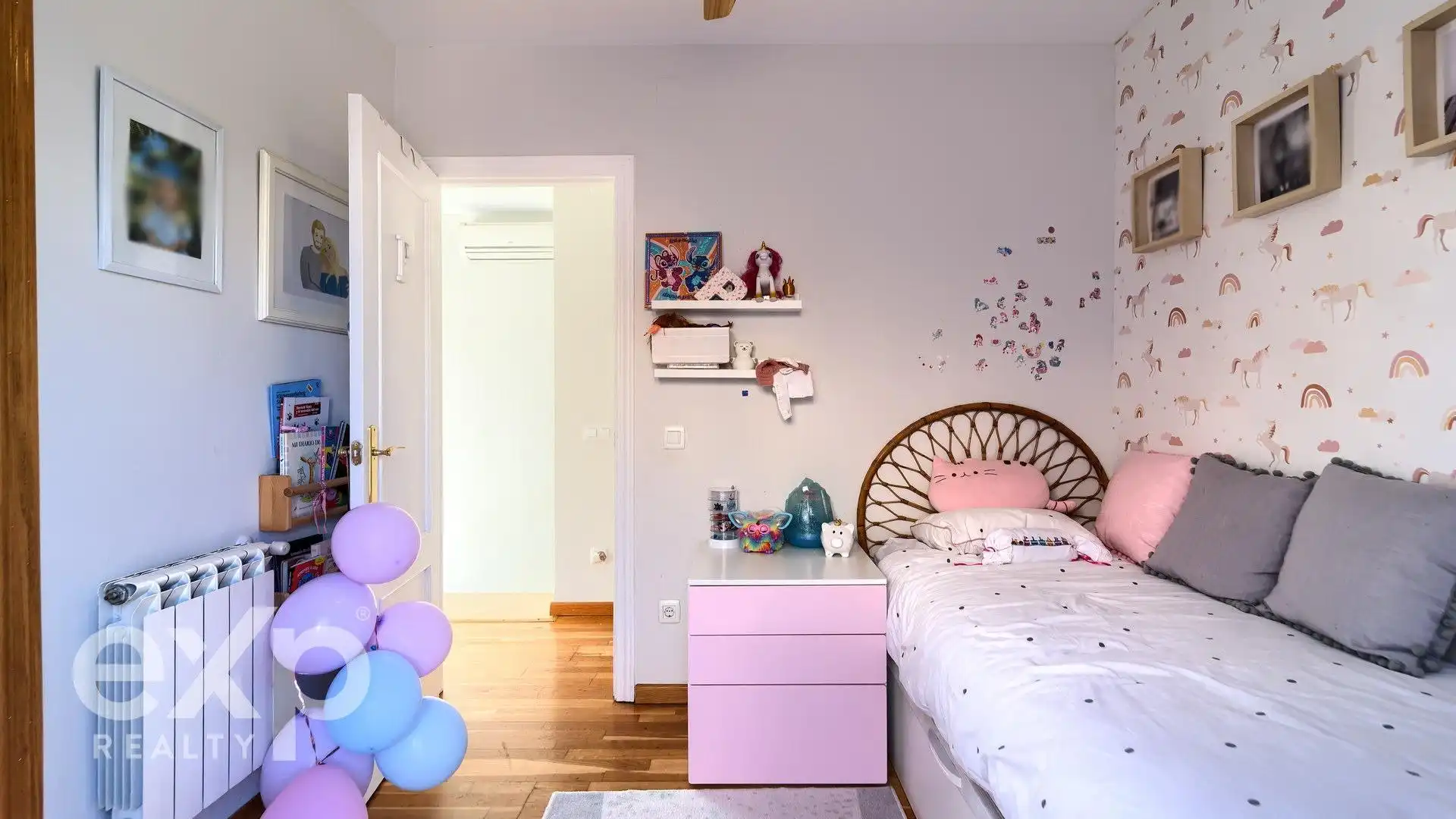 Habitación de Casa o chalet en venta en Godella con Aire acondicionado, Calefacción y Jardín privado