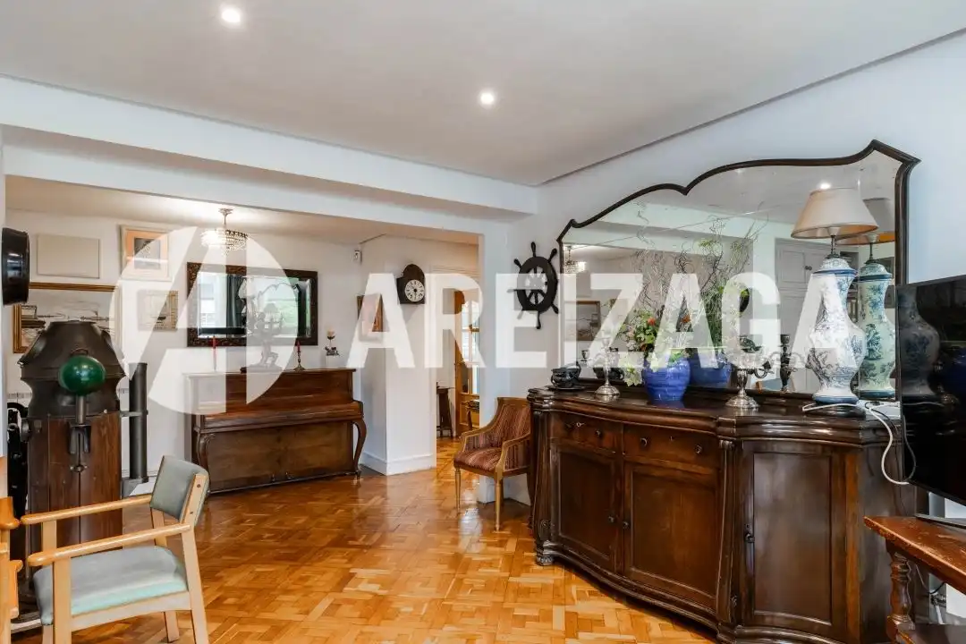 Piso con ascensor en venta en Paseo de los Olmos, imagen 6