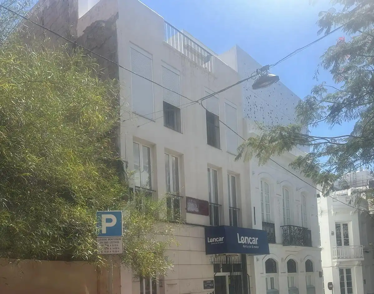 Flat for sale in Emilio Calzadilla, Toscal