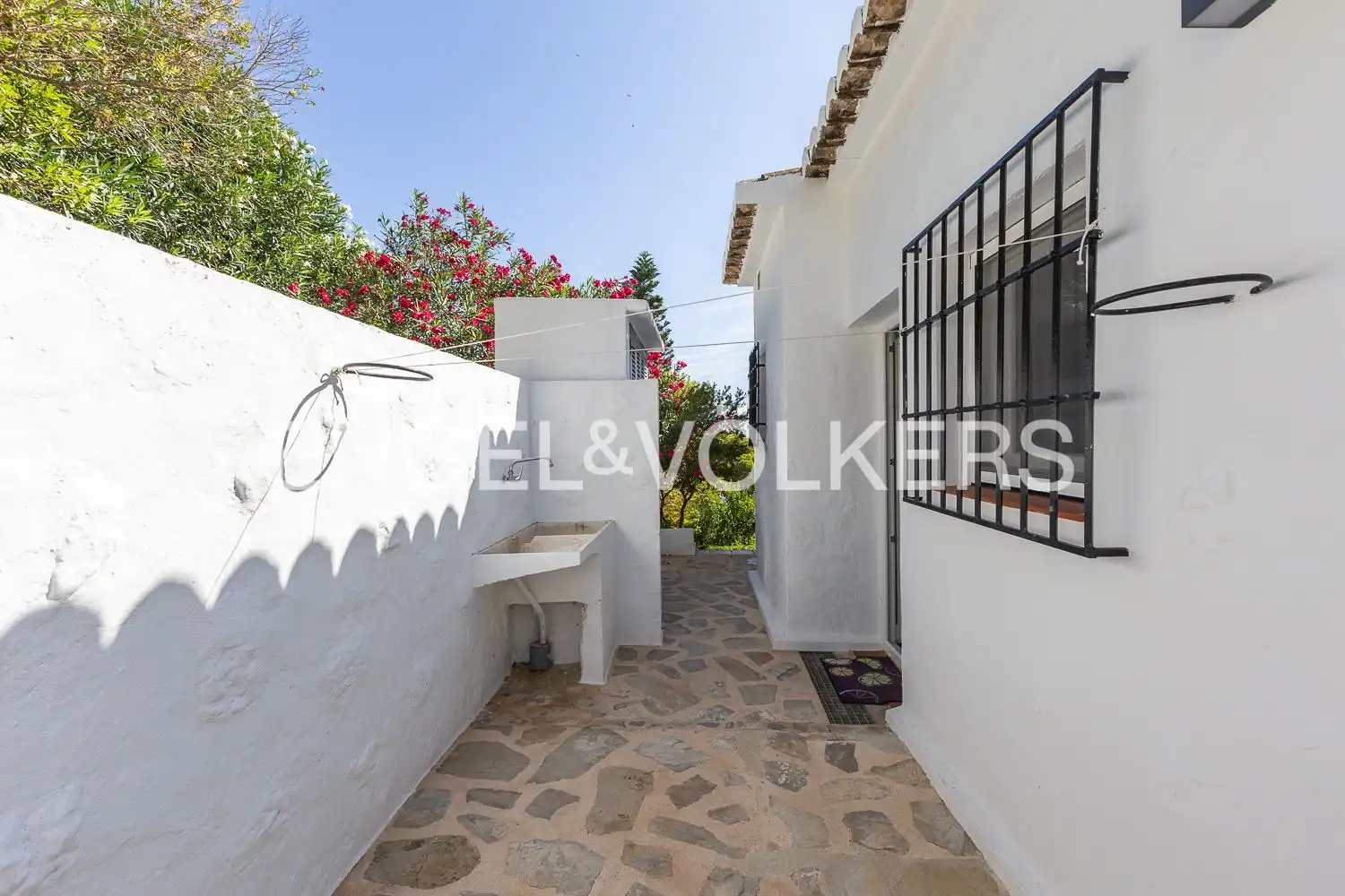 Vista exterior de Casa o xalet en venda en Jávea / Xàbia amb Aire condicionat, Calefacció i Jardí privat