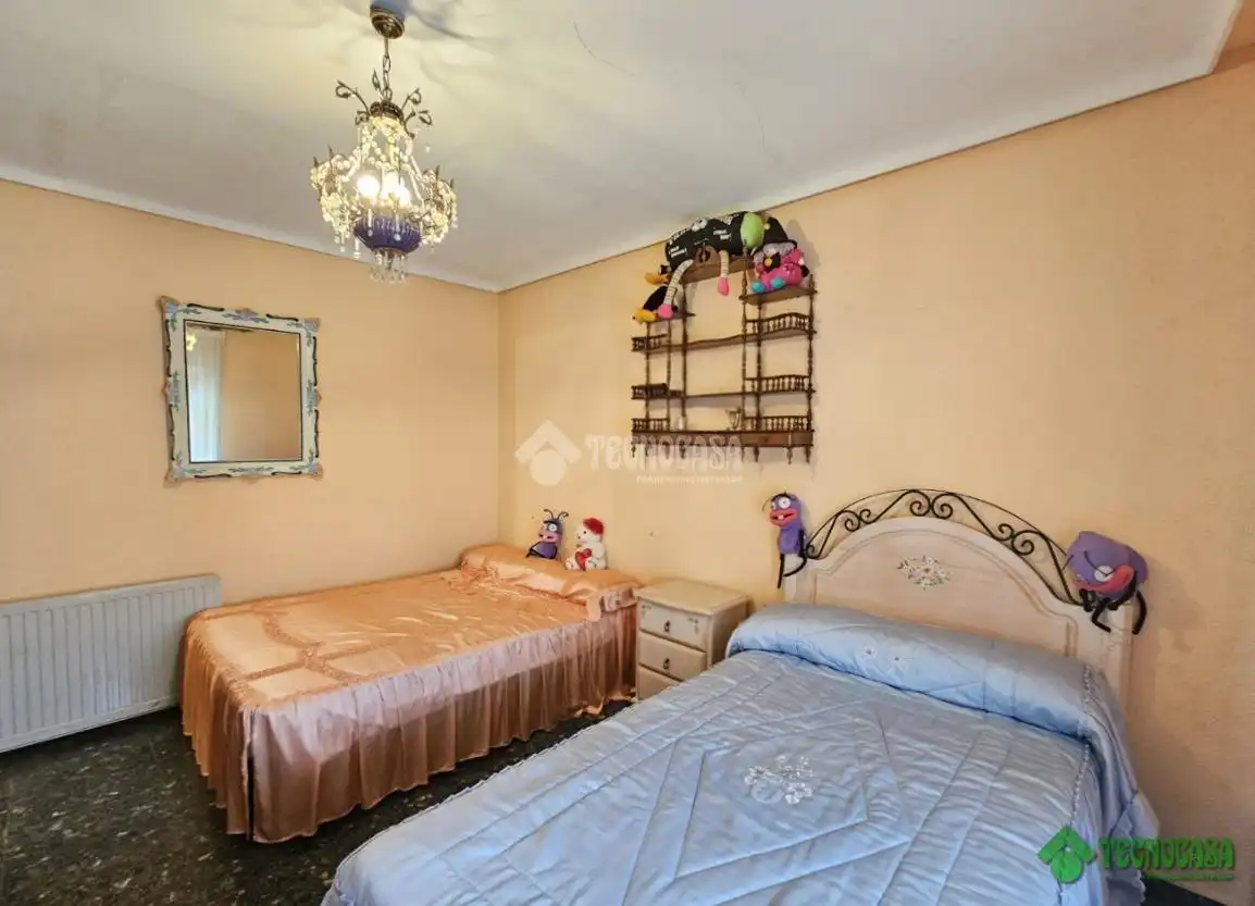 Dormitori de Casa adosada en venda en Balazote