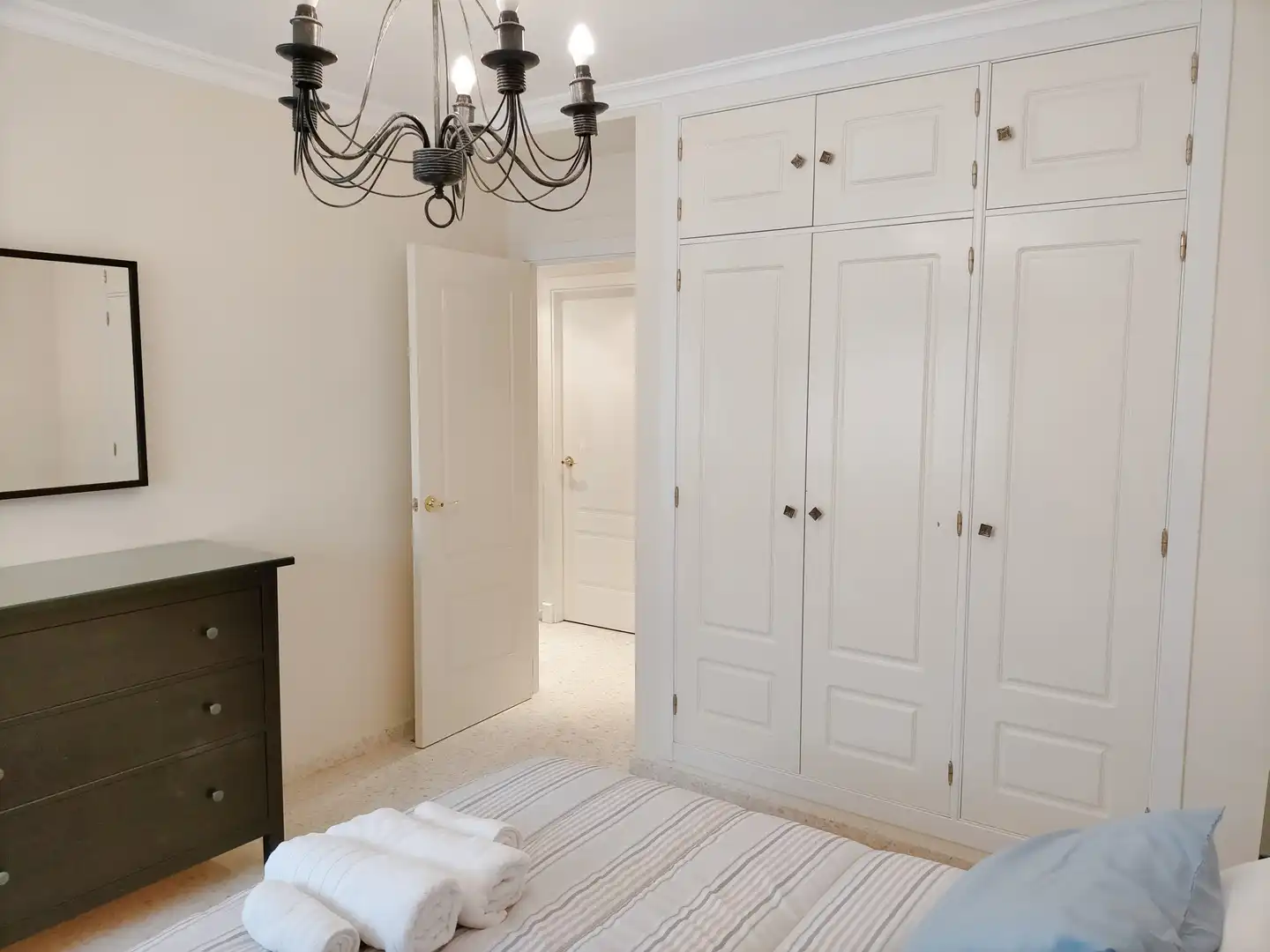 Flat for rent in Calle Rosa de los Vientos, El Pino - Bajo de Guía