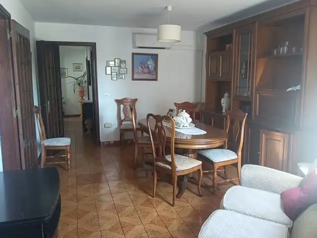 Menjador de Pis en venda en Ciutadella de Menorca amb Aire condicionat i Moblat