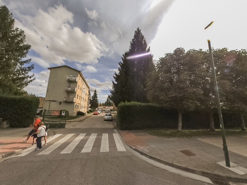 Vista exterior de Pis en venda en Burgos Capital amb Calefacció