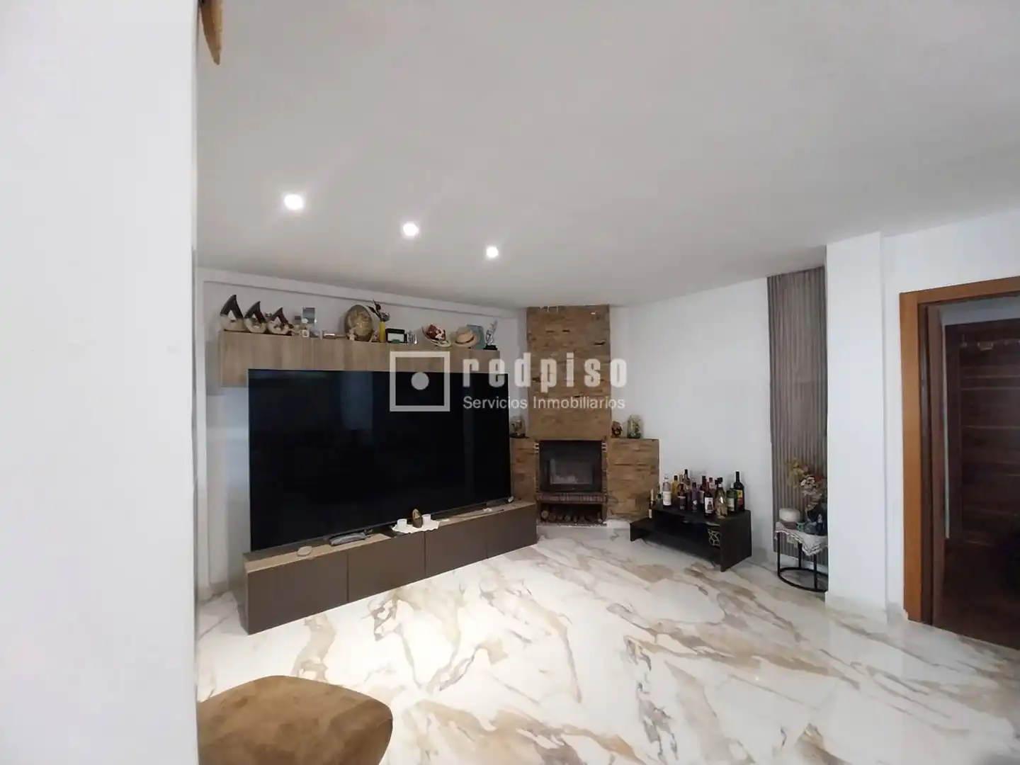 Sala de estar de Casa o chalet en venta en Rivas-Vaciamadrid con Aire acondicionado, Calefacción y Jardín privado