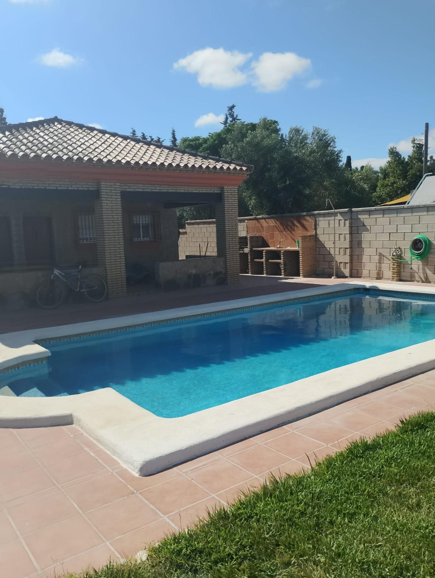 Piscina de Casa o xalet en venda en Chiclana de la Frontera amb Jardí privat, Traster i Piscina