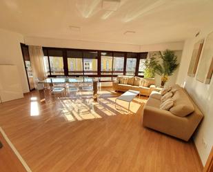 Living room of Flat to rent in  Valencia Capital  with Air Conditioner, Heating and Balcony