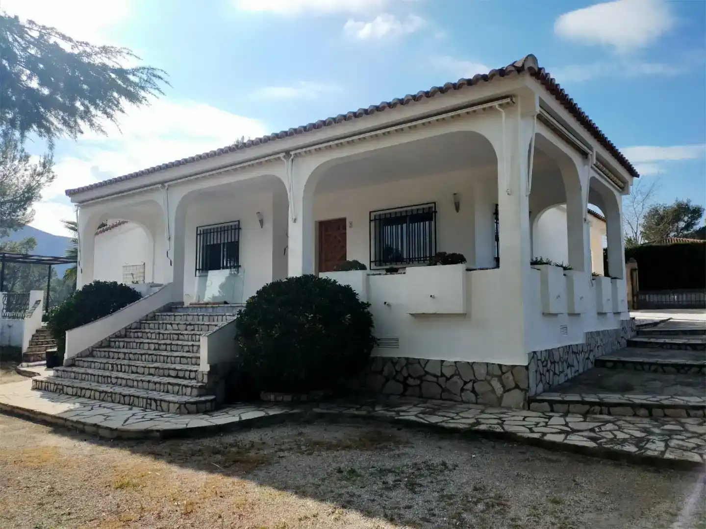 Vista exterior de Casa o chalet en venta en Xàtiva con Piscina