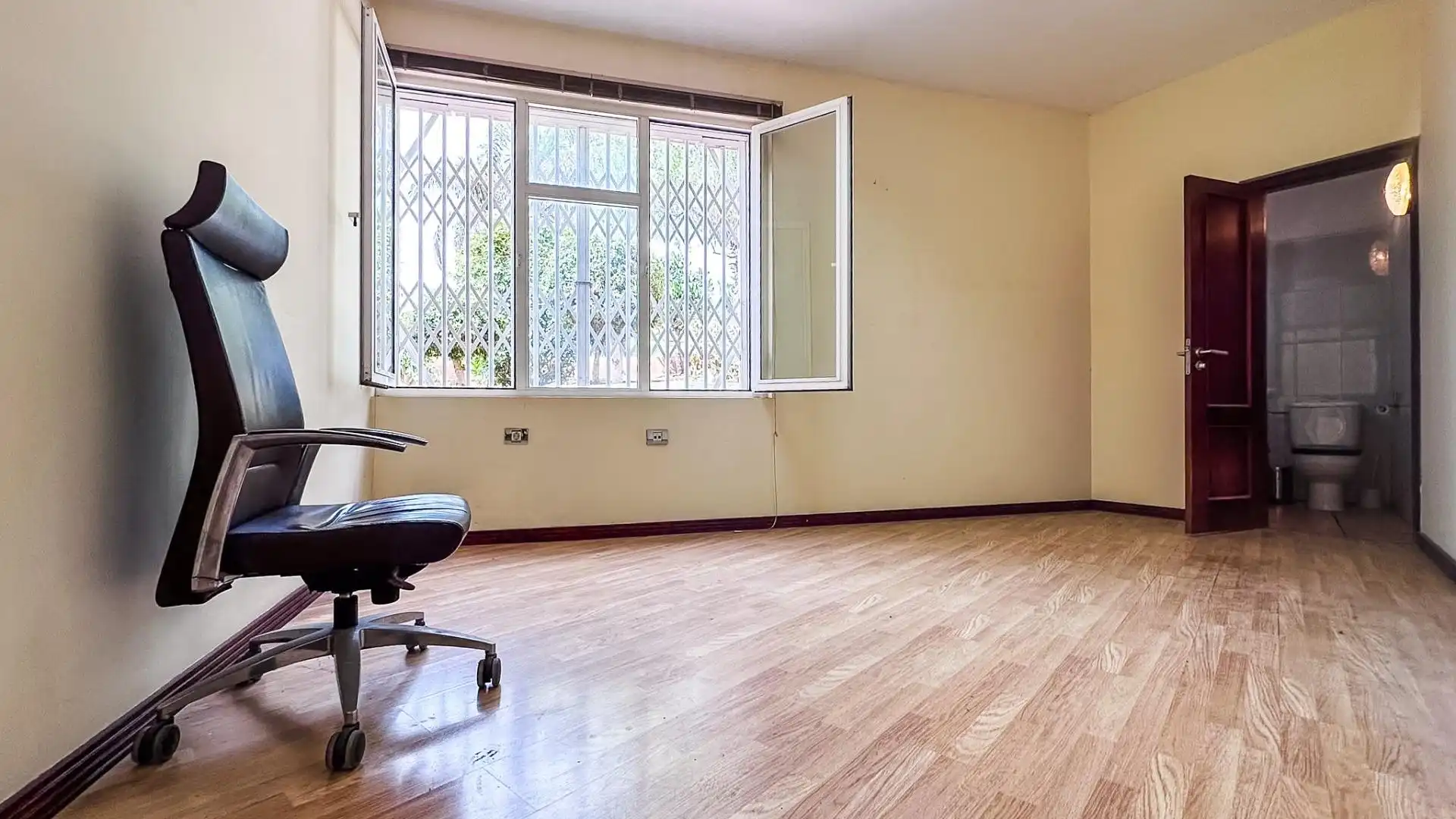 Business premises to rent in Calle BENEHARO, imagen 20