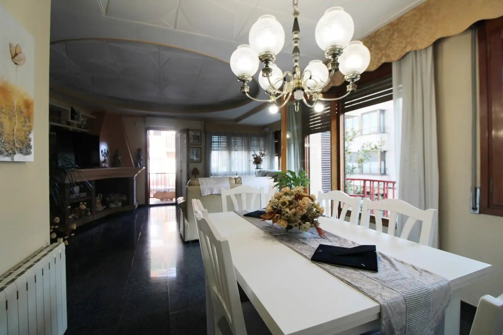 Comedor de Casa o chalet en venta en El Vendrell con Calefacción, Terraza y Trastero